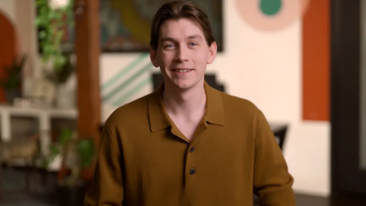 Home 16 video preview